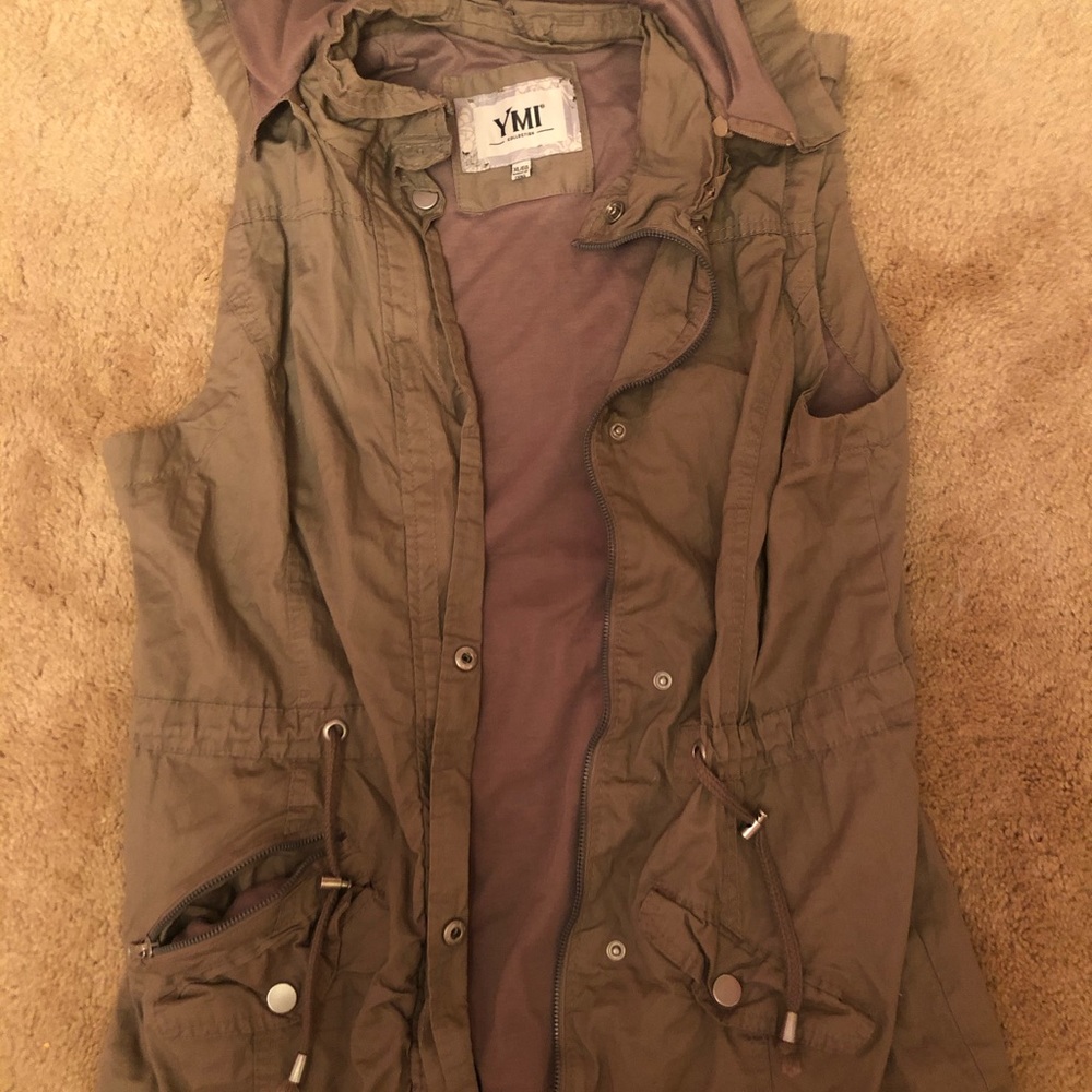 Brown hooded vest XL